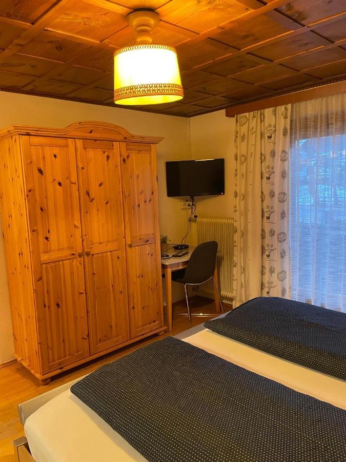 ホテル Haus St. Martin クレスターレ・アム・アールベルク エクステリア 写真