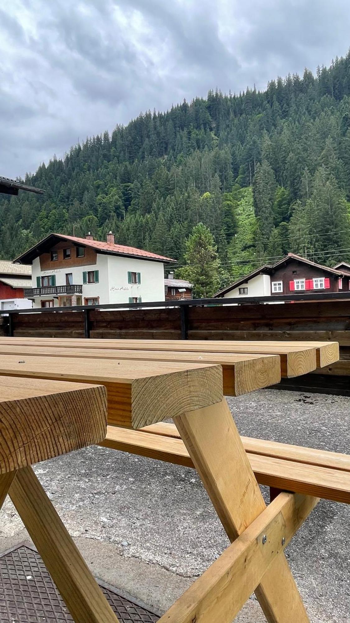 ホテル Haus St. Martin クレスターレ・アム・アールベルク エクステリア 写真